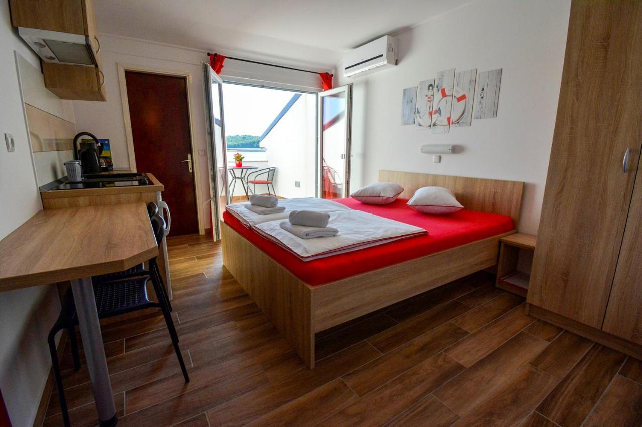Apartmani Andela Kordic Supetarska Draga Dış mekan fotoğraf