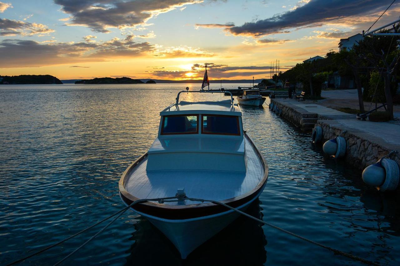 Apartmani Andela Kordic Supetarska Draga Dış mekan fotoğraf