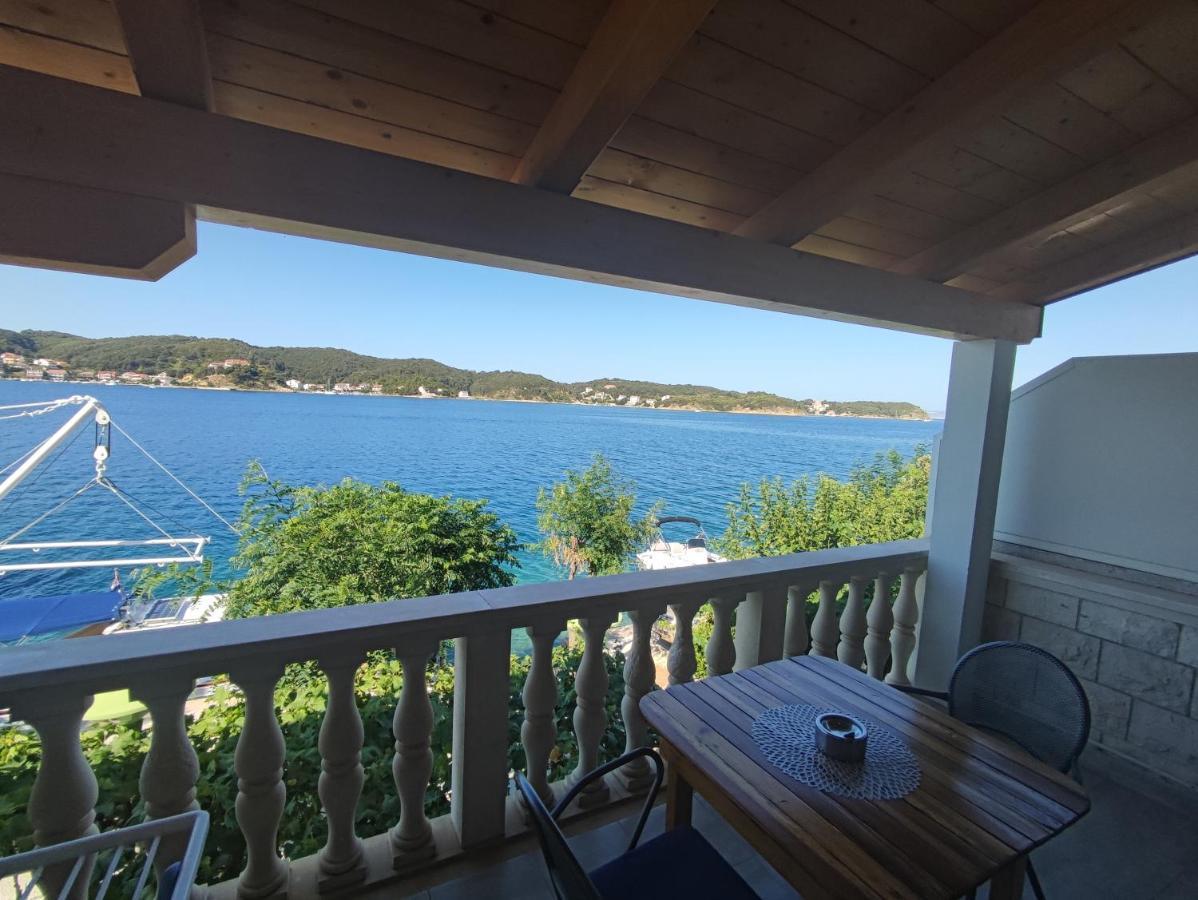 Apartmani Andela Kordic Supetarska Draga Dış mekan fotoğraf