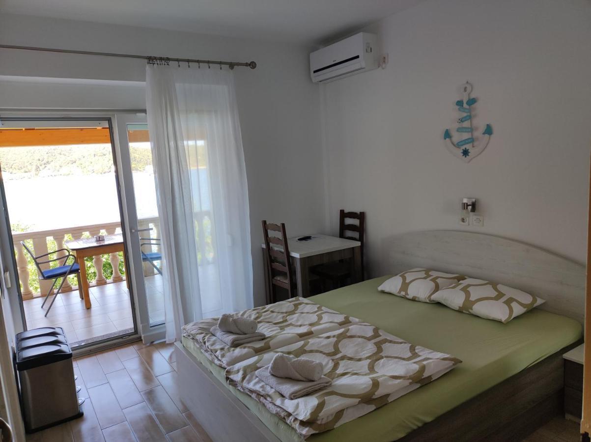 Apartmani Andela Kordic Supetarska Draga Dış mekan fotoğraf