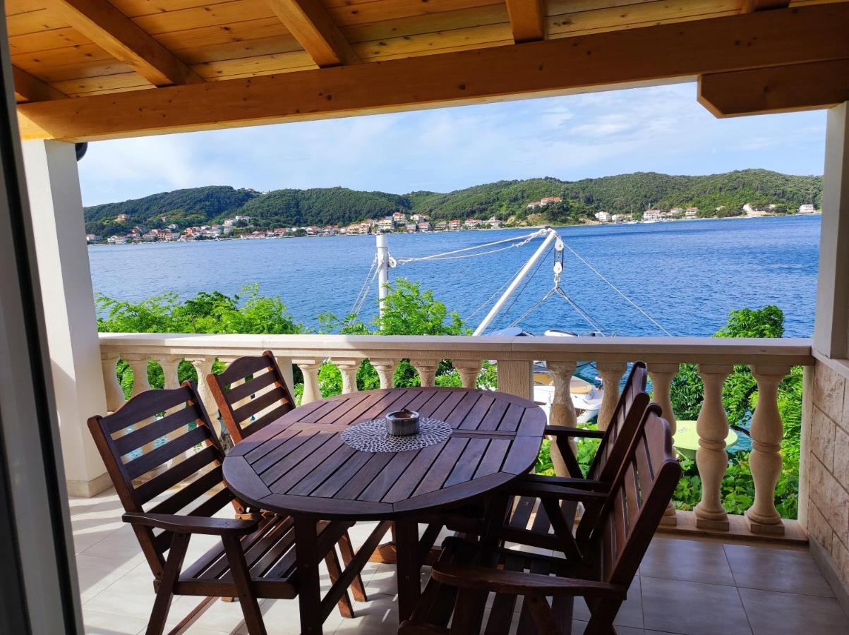 Apartmani Andela Kordic Supetarska Draga Dış mekan fotoğraf